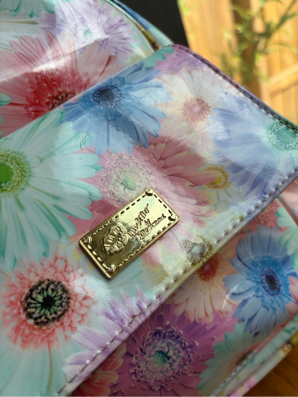 Luv Betsey by Betsey Johnson Mini Backpack Pastel Daisy Floral - Picture 6 of 16